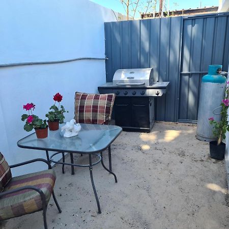 Departamento Sunny Apartment Rocky Point Exterior photo
